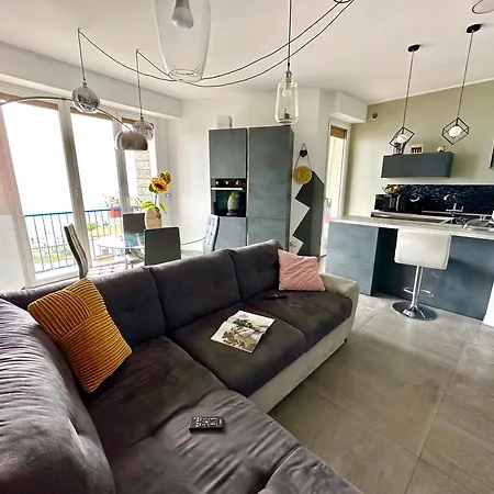 Apartment Sea View Private Parking